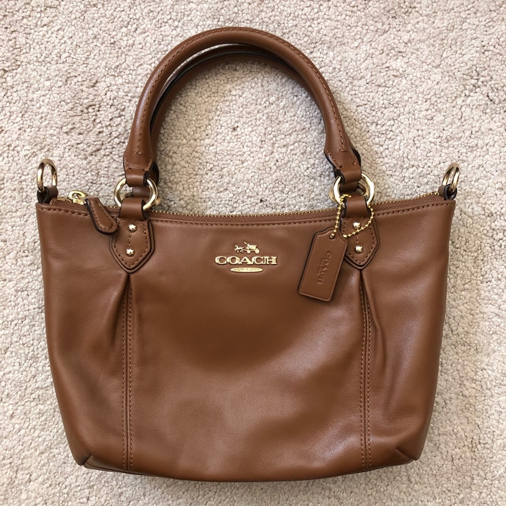 Coach Bag - Picture 2 of 8